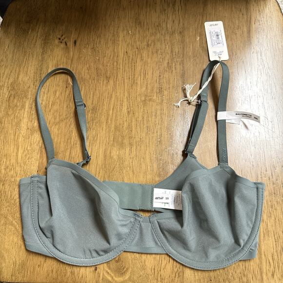 Aerie Smoothez Women's 32D Mesh Unlined Balconette Bra Underwire Green NWT $39 - Picture 2 of 5